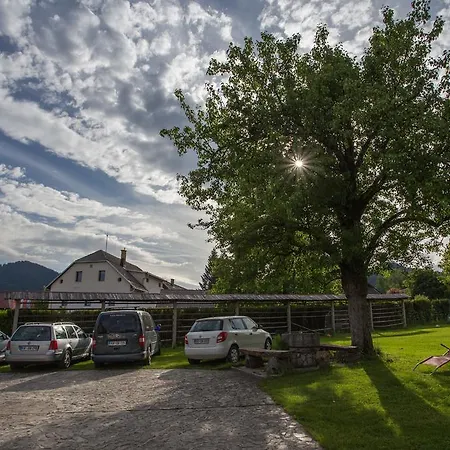 Alloggio per agriturismo Bio Turisticna Kmetija Frcej-zupan *