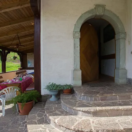 Alloggio per agriturismo Bio Turisticna Kmetija Frcej-zupan *